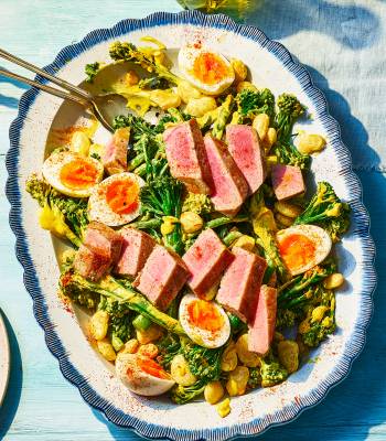 Sponsored: Tenderstem® broccoli and tuna niçoise salad