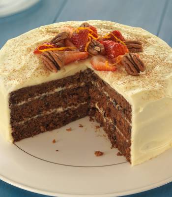 Cinnamon and orange carrot cake