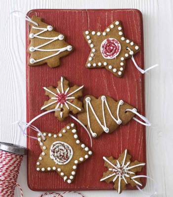 Spiced tree biscuits
