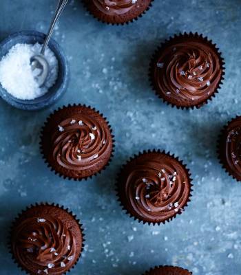 Sea salt and dark chocolate cupcakes