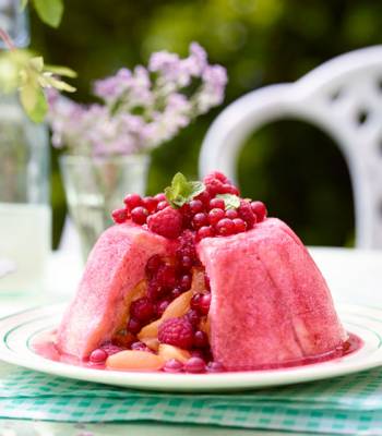 Peach melba summer pudding