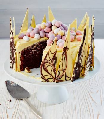 White chocolate Easter nest cake