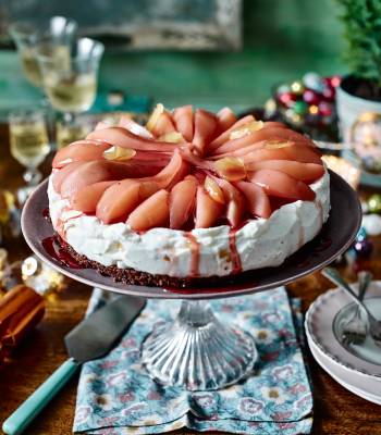 Spiced pear and ginger cheesecake with a dark chocolate crumb