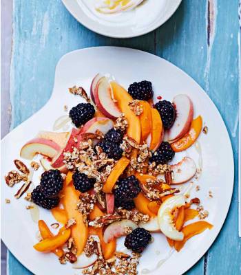 Breakfast fruit salad with pecan granola