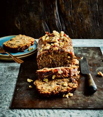 Maple carrot loaf cake