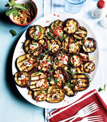 Aubergines with yogurt, chilli and honey