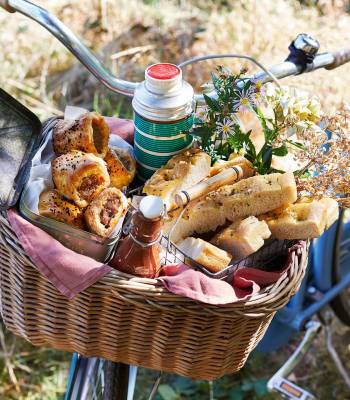 Homemade brown sauce