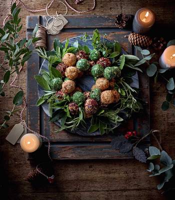 Cheese ball wreath