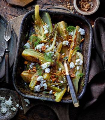 Braised fennel with orange and hazelnuts