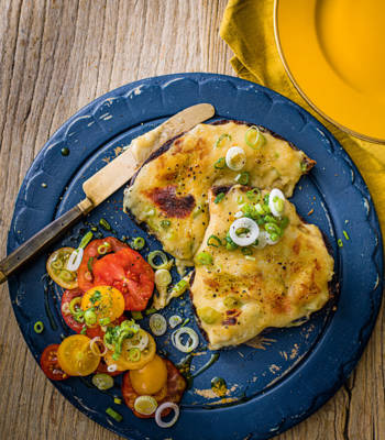 Traditional Welsh rarebit