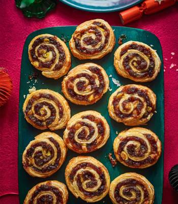 Mince pie marzipan wheels