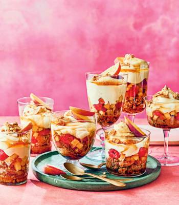 Peach melba tiramisu