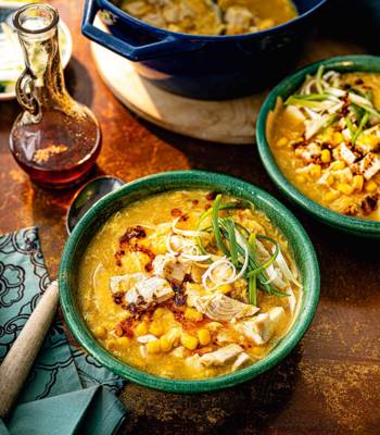 Chinese chicken and corn soup