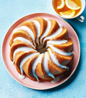 Earl Grey and citrus bundt cake