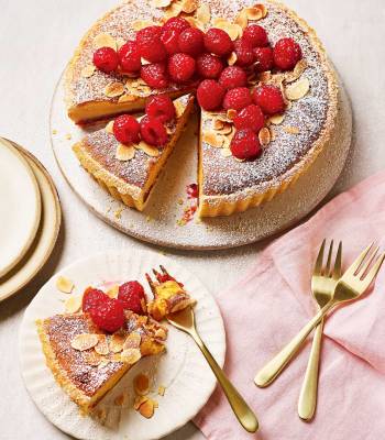 Bakewell tart