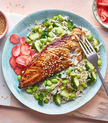Miso mackerel with edamame rice