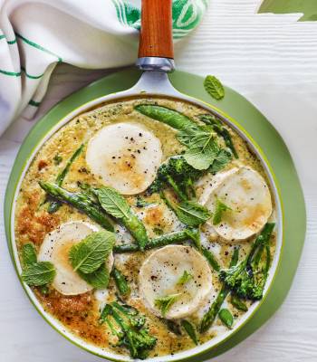 Three-veg frittata with goats' cheese 