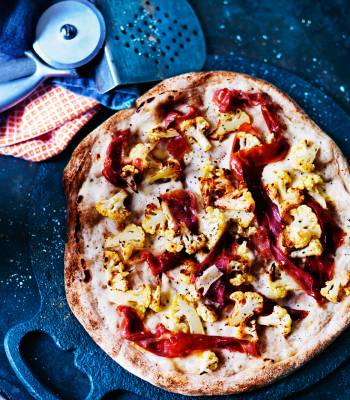 Béchamel, Parma ham and roasted cauliflower pizza