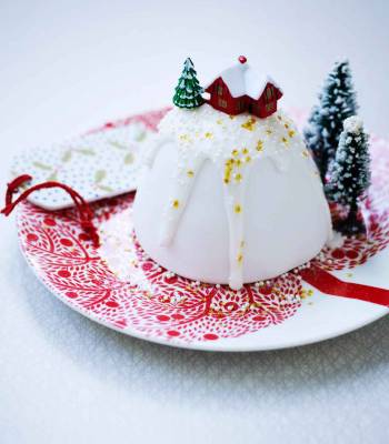 Christmas mug cake