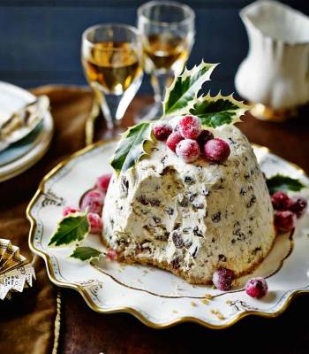 Iced Christmas pudding