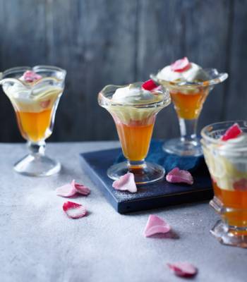 Rhubarb and custard sundaes 