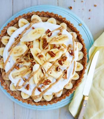 Raw vegan banoffee pie