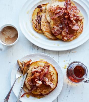 Buttermilk pancakes with cinnamon and crispy bacon  