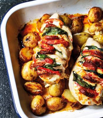 Cheesy chorizo chicken