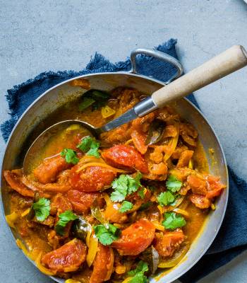 Fresh tomato curry
