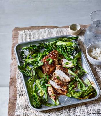 Chinese chicken traybake