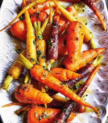 Honey and ginger-glazed carrots