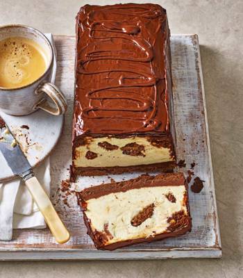 Cookies and cream cheesecake loaf