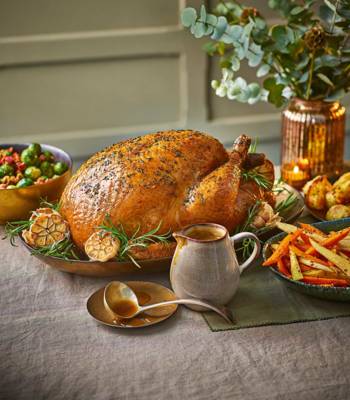 Golden ale gravy