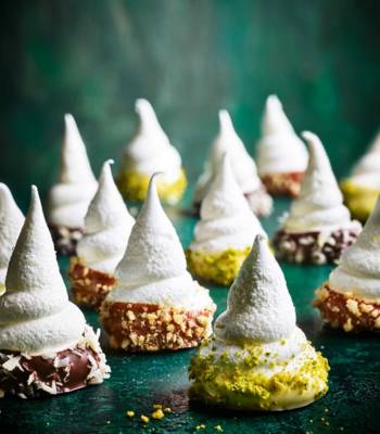 Mini meringue kisses