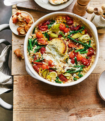 Cheesy oven-baked risotto