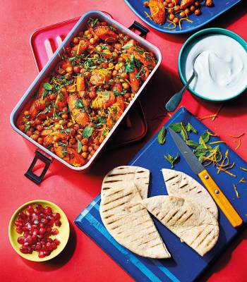 Roast carrot and chickpea salad