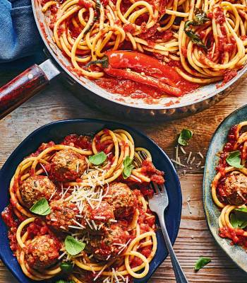 Italian meatballs and spaghetti