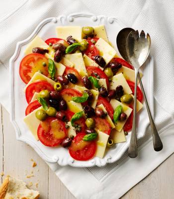 Cheese and tomato salad platter