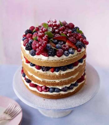 Summer berry layer cake
