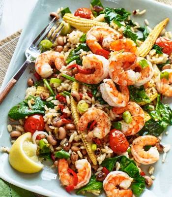 Piri piri rice and peas with garlic prawns 