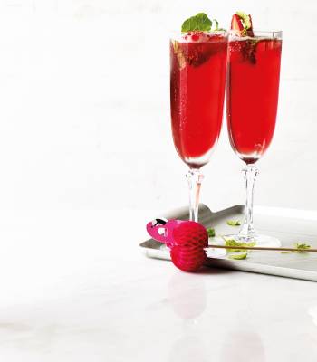 Strawberry mint mimosa