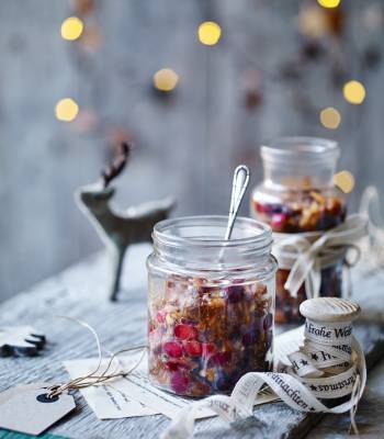 Cranberry, fig and almond mincemeat
