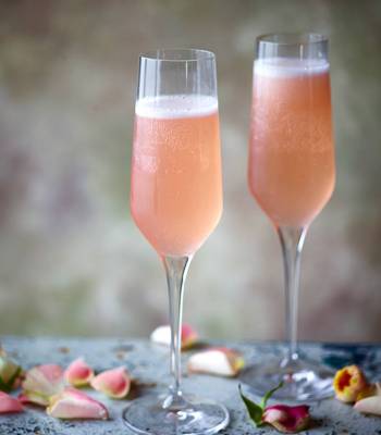 Lychee rose bellini