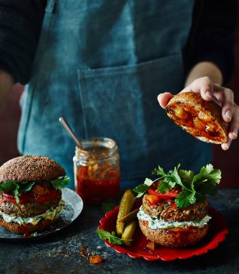Spicy Indian lamb burger