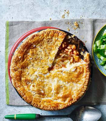Baked bean pie 