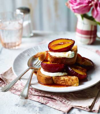 Roasted plums with honeyed ricotta