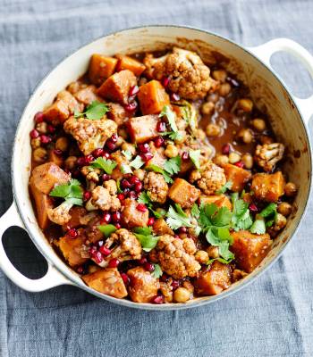 Chickpea, cauliflower and squash curry