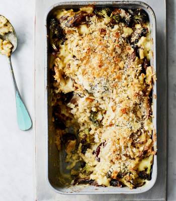 Creamy mac and greens