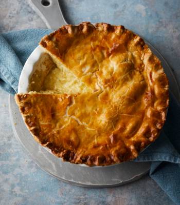 Cheese and onion pie