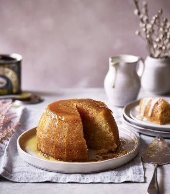 Classic steamed treacle pudding